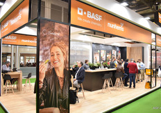 Ook de oranje stand van BASF/Nunhems viel goed op
