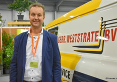 Martin Ramondt van Gebr. Weststrate bv stond op de beurs voor de promotie van hun opmaat gemaakte veldheftrucks en opzet apparatuur.
