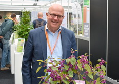 Huub Snijder van Boom in Business was op de beurs en leidde internationale pers rond. Ze hadden rondleidingen op de beurs en op het bedrijf bij verschillende kwekers.