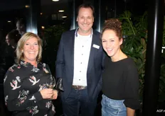 Peggy de Ket van het nieuwe restaurant op ABC Westland genaamt 'Ketje’s Mix', Ewoud Wagenaar en Jaimy van Berkel
