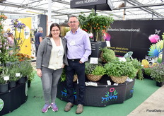 Ayelet Shevah en Peter Collins van Botanics International.