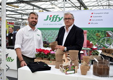 Stephen Godfrey en Robert Strongward van Jiffy.