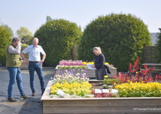 En ook buiten waren er trails voor de perenials, waar Gerard met zijn klanten doorheen liep.