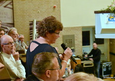 Ingrid de Spin, fractievoorzitter van BBB Provincie Noord-Holland stelt een vraag tijdens het debat