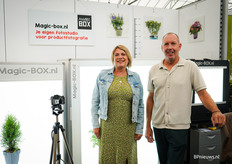 Ronald en Birgitta Schaafsma van MagicBOX waarmee je je eigen fotostudio kan creëeren.