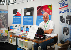 Sacha de Jonge van Grafilabel is voor de zoveelste keer aanwezig op de beurs en het bevalt nog steeds goed