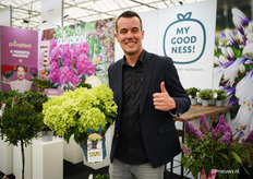 Silas Crezee van Leybaert met Little light Hydrangea Paniculata