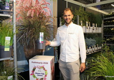 Tim Sonneveld van Hoogeveen Plants. Sinds deze maand de winnaar van de Glazen Tulp Award.