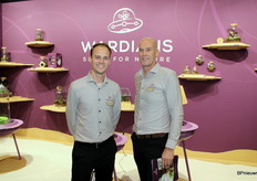 Matthijs en Wim Paauwe van Wardians. Voor het eerst op de beurs.