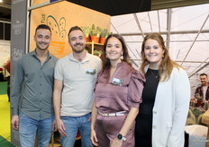 Mark, Sam, Laura en Charlotte van der Arend van Arendcactus. Dit jaar voor het eerst op de beurs.