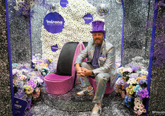 Mirana in de spotlights in de fotobooth van Deliflor waar Ruben Poot stond te shinen