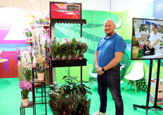 Grzegorz Strupinski van JMP Flowers