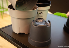 De nieuwe High Base pot van Kreuwel Plastics in maat 14, 15, 17 en 19.