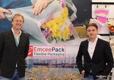 Peter Schalke en Vito de Groot (EmceePack) beleven een prima 2e beursdag.