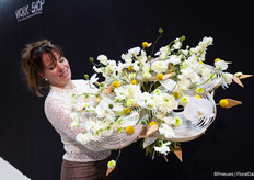 Dini Holtrop showt een van haar creaties