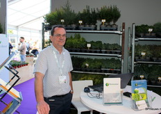 Wouter Rademaker van Bloemendaal Young Plants.