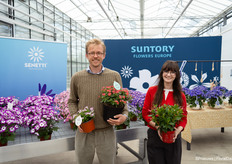 Ties Klapwijk en Francesca Lanzillotta van Suntory Flowers Europe