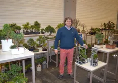 Marc Makelberge van Euro Bonsai. Het bedrijf is de enige bonsai importeur van België.