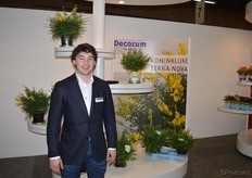 Albert Keessen van Koninklijke Terra Nova bemande ook een stekje in de Decorum-straat.