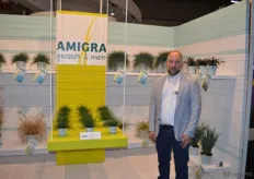 Erik van der Voorst van Amigra Grasses, een product dat met name in moderne tuinen populair is.