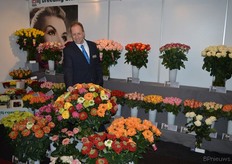 Wout Oor van rozenkwekerij Olij Breeding. Hij was een van de weinige (of zelfs de enige?!) vertegenwoordiger uit de wereld van de snijbloemen.