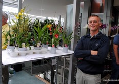 "Overige orchideeen", omschrijft Eric van Adrichem zijn aanbod, maar daarmee doet hij de oncidiums, cambria's en brassia's eigenlijk tekort."