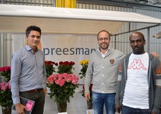 Jelle Posthumus en Bob Goedemans van Preesman met Henock van Herburg Roses.