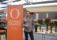 Cor den Hartog van Dümmen Orange presenteerd nieuwe en bestaande varieteiten. Sunrise zal van de Orange City een trial plaatsen.