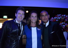 Machiel, saxofonist, hij trad op tijdens het feest. Alice Smits van Claus Eventcenter en Pablo Zwikker.