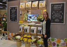 Justchrys is een initiatief van Concept Factory, waarin bijna alle chrysantenkwekers samen een potje gemaakt hebben voor het ontwikkelen van nieuwe concepten en marketing ideeen. Liz vertelde over de lopende projecten, waaronder het do-it-yourself christmas concept.