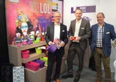 De heren van Desch, dat telkens weer weet te verassen met nieuw verpakkingen en concepten. Vlnr: Kees Waqué, Pascal Rossen en Ton Poot.