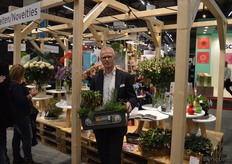 Een van de noviteiten van Desch had een speciaal plaatsje gekregen in de noviteiten stand in het FloraHolland House. De 'Hot & Spicy', een kruiden mix speciaal voor de man & de bbq.