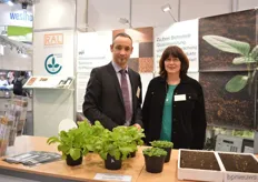 Hagen Knafla en Andrea Kairkosch van Quality Assurance Association Substrates for Plants.