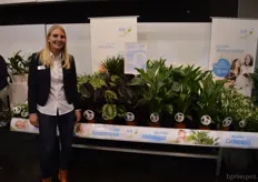 Larissa van Dorst van Air So Pure. Dat planten luchtzuiverend zijn mag geen nieuws heten: dat de verkoop van groene planten bij Interatuin verdubbelt wanneer het merk Air So Pure eraan hangt is dat des te meer.