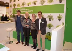 John Bijl, Ellen Kraaijenbrink, Laura de Glopper en Ard Stoutjesdijk van het dit jaar jubilerende-want-25-jaar- bestaande Vitro Plus.
