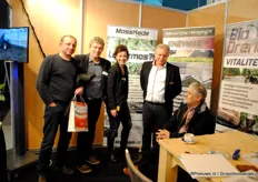 Gerco Overweg, Mieke de Zeeuw en Henk Meints van MossKade geven uitleg over hun producten