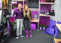 Marlies Bensdorp and Isabelle Andre of Morel Diffusion, this year focussing the presentation on the Albanico series, the FunFlame (on the picture) and the heavely fringed Pipoca series.