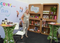 Henriette Hulselbosch van Flora MGB. Het bedrijf is gespecialiseerd in het maken van allerlei soorten labels en etiketten voor de tuinbouw