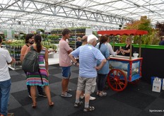 Een voor velen gezien de omstandigheden uiterst welkome versnapering