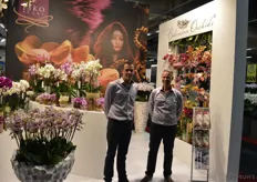 De heren Ron van Os en Michel Voshol, die oa met het merk Bohemian Orchids weer een flitsende presentatie hadden gebouwd