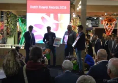 In de categorie snijbloemen won v/d Berg Roses