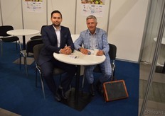 Even pijlen of en zo ja hoe interessant de beurs is: de heren Adrian Nowacki en Peter Janmaat van Celieplant & Bouquetnet