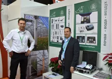 The sniffing pole of EMS, represented by Jan Kees Boerman en Gert Jan Bosman. There have been sold several gas analysers to Russia and together with partner Steps, the Macview colleagues are reaching out for more growers interested in the quality of atmosphere in the greenhouse.