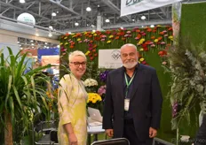 Maria Averina and Samuel Shpak of Agriver. According to Averina, the Russians are increasingly more demanding for new and different varieties and flowers.