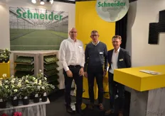 Evert-Jan Luijtjes, Peter van Toon en Erik van Kempen, samen het team van Schneider Youngplants.