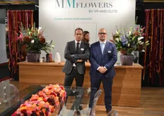 Kjeld van der Rijst en Bart van Heulen van MM Flowers, een bedrijf dat bloemen importeert van 1 Colombiaanse en 1 Keniaanse kweker - maar dan wel van twee hele grote (VP en Elite, samen goed voor zo'n 1000 ha)