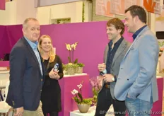 Theo Aardse from Aardse Orchids is busy with some relations.