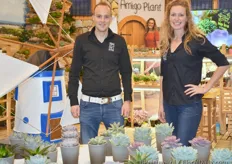 Rick Mulder and Nicole van Langen from Amigo Plant shwowing their Portuguese windmill and their in Portugal grown plants.