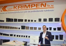This year with their new stand in Hall 2, which was bigger and also well presented. Tim Renzing is showing the Drone the are going raffle.