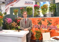 Jerome O'Neill of Vista Farms, a Puerto Rico grower that cultivates a variety of Bougainvillea, Hibiscus, and Ixora young plants as a wholesale, propagation-only nursery. At the IPM Essen O'Neill was showcasing the Bougainvillea varieties, of which he has seen the demand growing over the last years.
